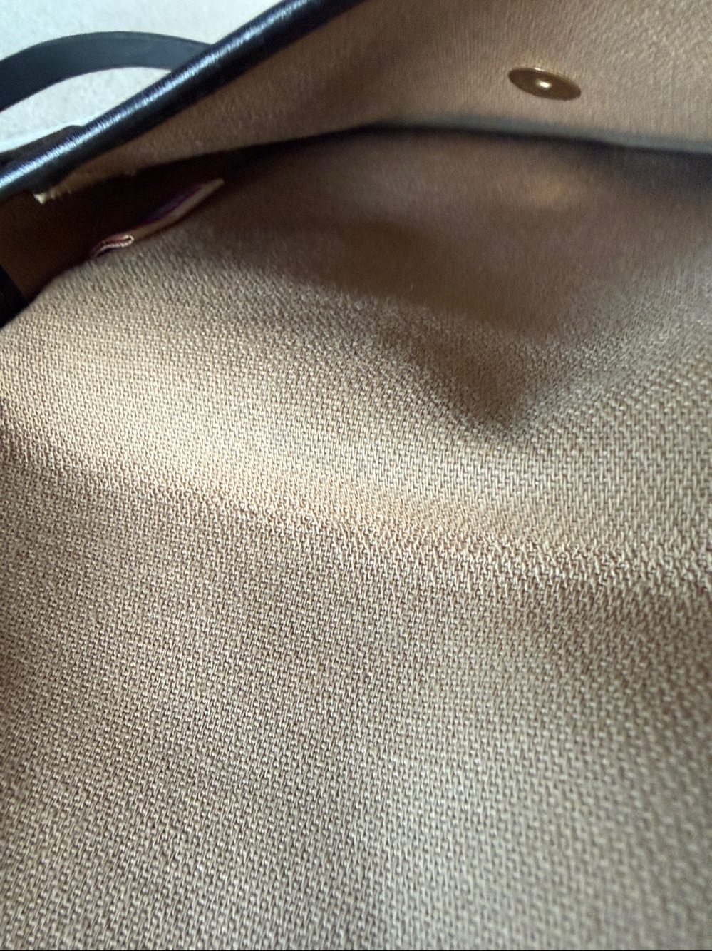 Dooney & Bourke Monogram Crossbody Bag in Black. Great condition - Picture 4 of 5